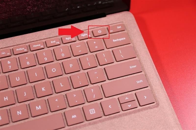 轻薄本标杆！微软Surface Laptop 2评测：MBP唯一对手