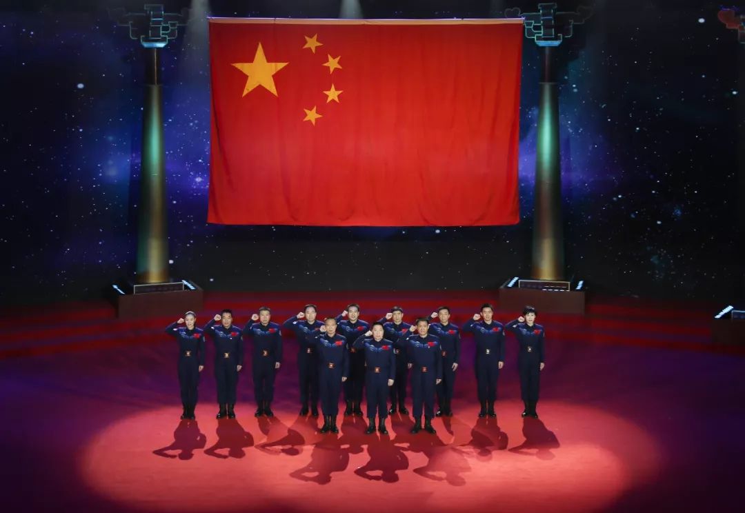 奋斗的你们，成就奋进的中国！