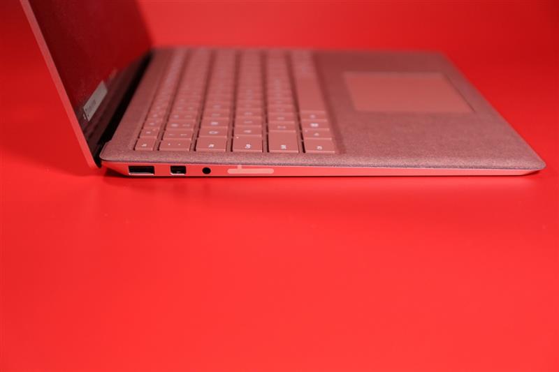 轻薄本标杆！微软Surface Laptop 2评测：MBP唯一对手