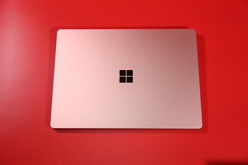 轻薄本标杆！微软Surface Laptop 2评测：MBP唯一对手