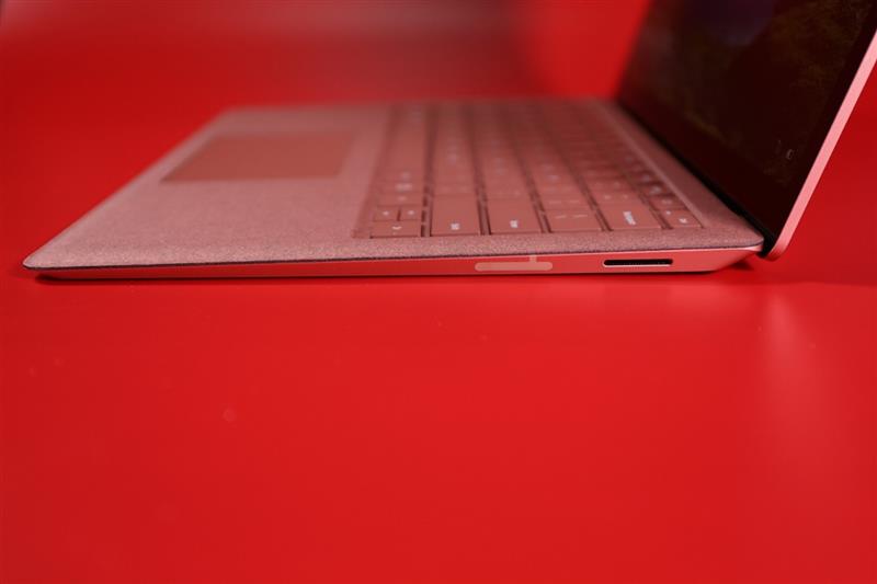 轻薄本标杆！微软Surface Laptop 2评测：MBP唯一对手